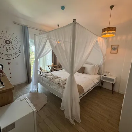 Flora Boheme Butik * Cesme