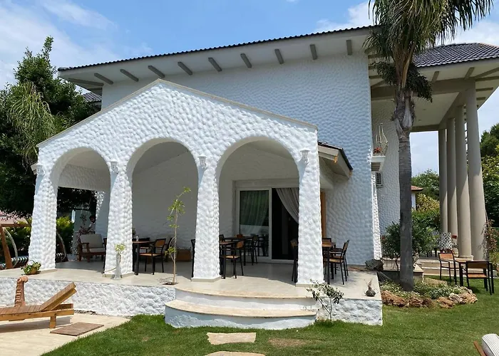 Flora Boheme Butik Çeşme