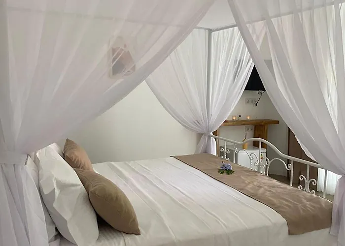 Flora Boheme Butik 5* Çeşme