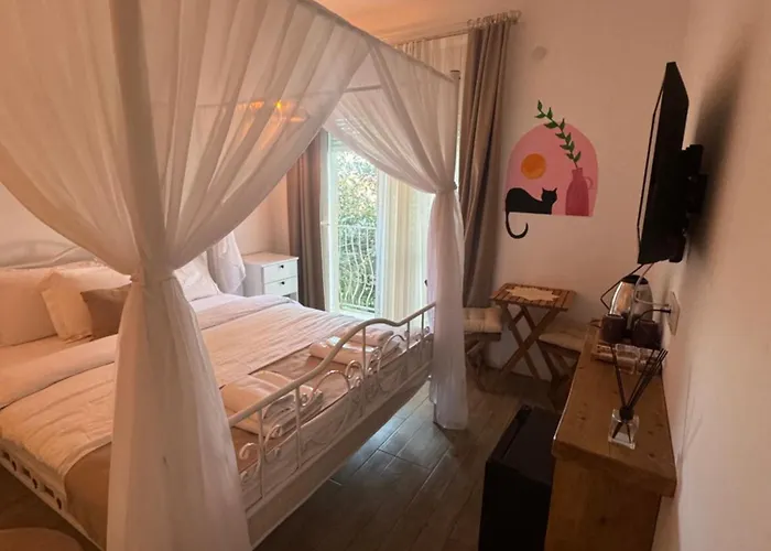 Flora Boheme Butik 酒店