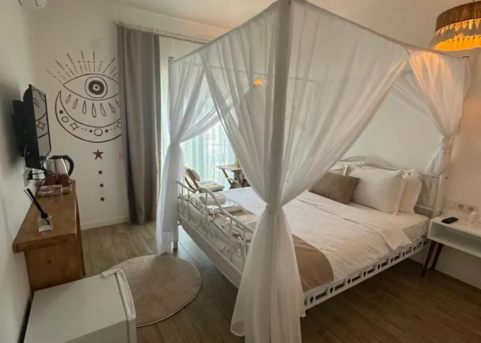 Flora Boheme Butik 酒店 Çeşme