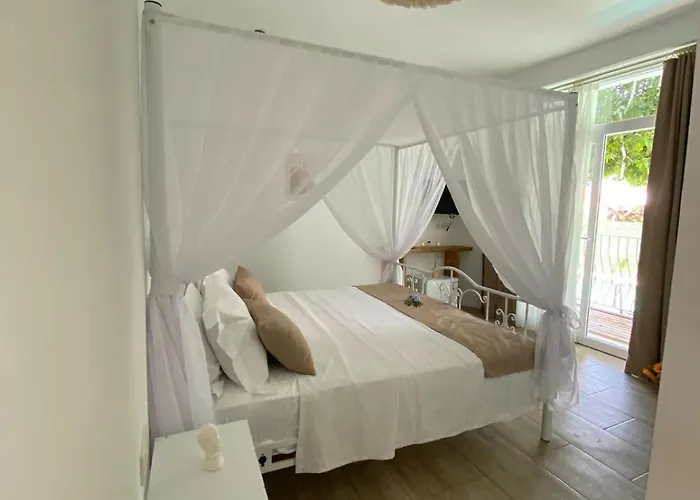 Flora Boheme Butik 5*