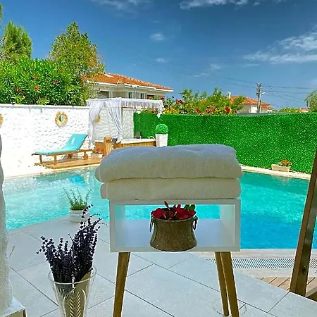 Flora Boheme Butik 호텔 Çeşme