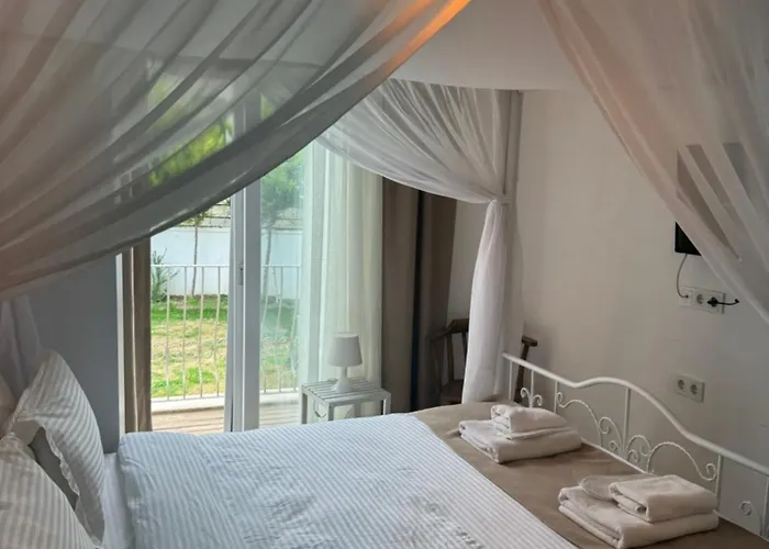 Flora Boheme Butik Szálloda 5*