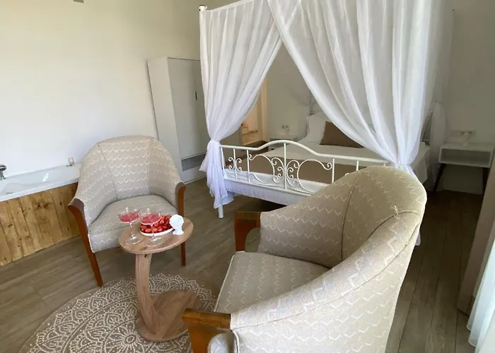 Flora Boheme Butik Szálloda 5*